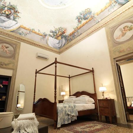 Antica Casa Zucchini B&B โบโลญญา ภายนอก รูปภาพ