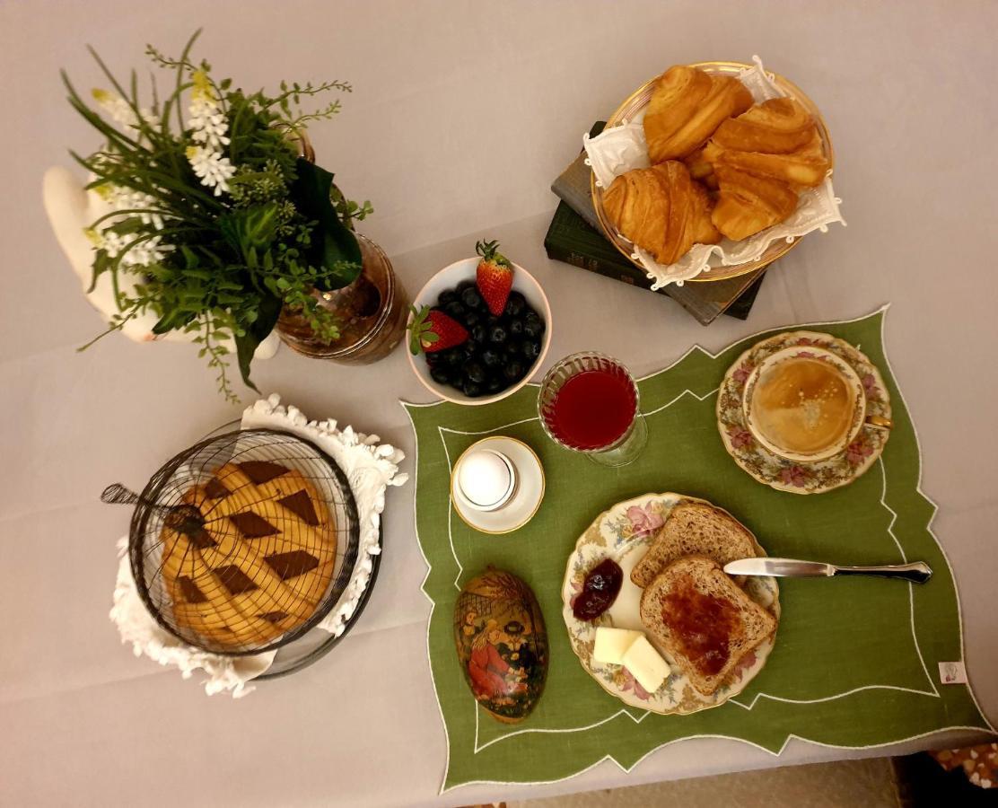 Antica Casa Zucchini B&B โบโลญญา ภายนอก รูปภาพ