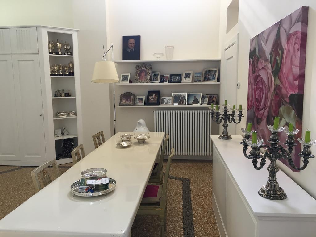 Antica Casa Zucchini B&B โบโลญญา ภายนอก รูปภาพ